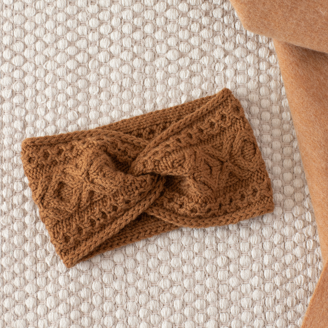 Hugs and Kisses Headband knitting pattern
