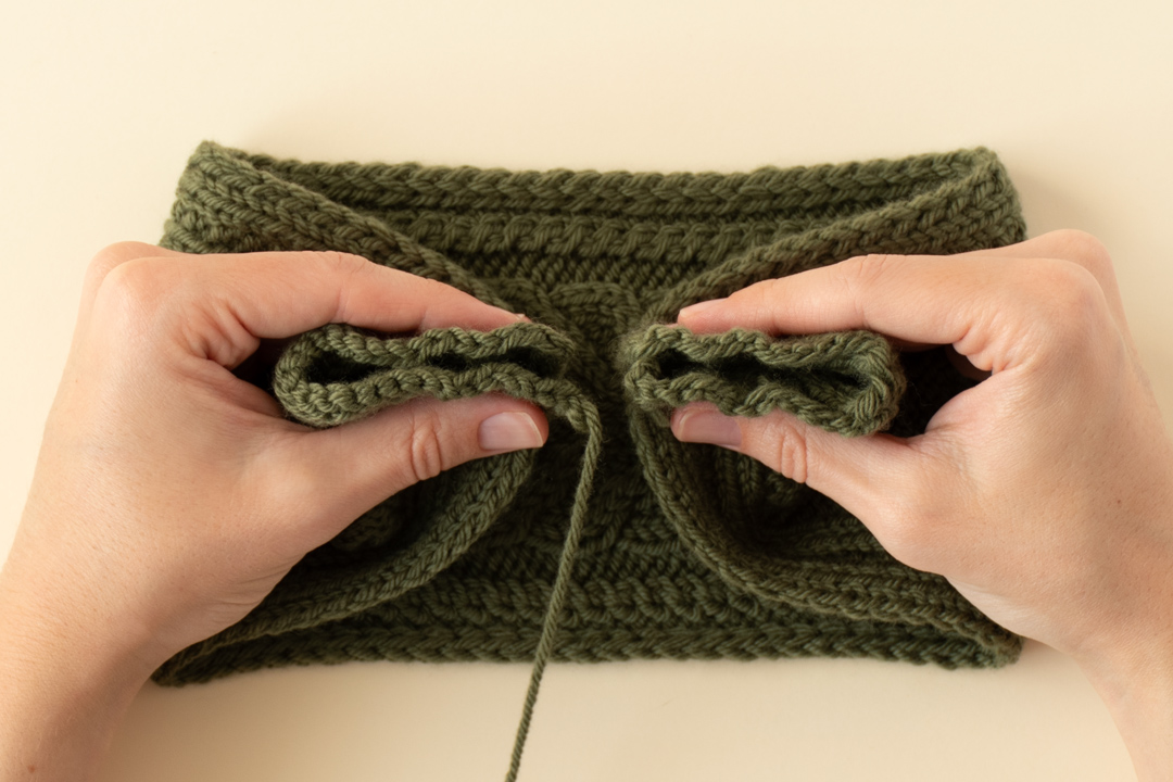 In the Thicket Headband knitting pattern