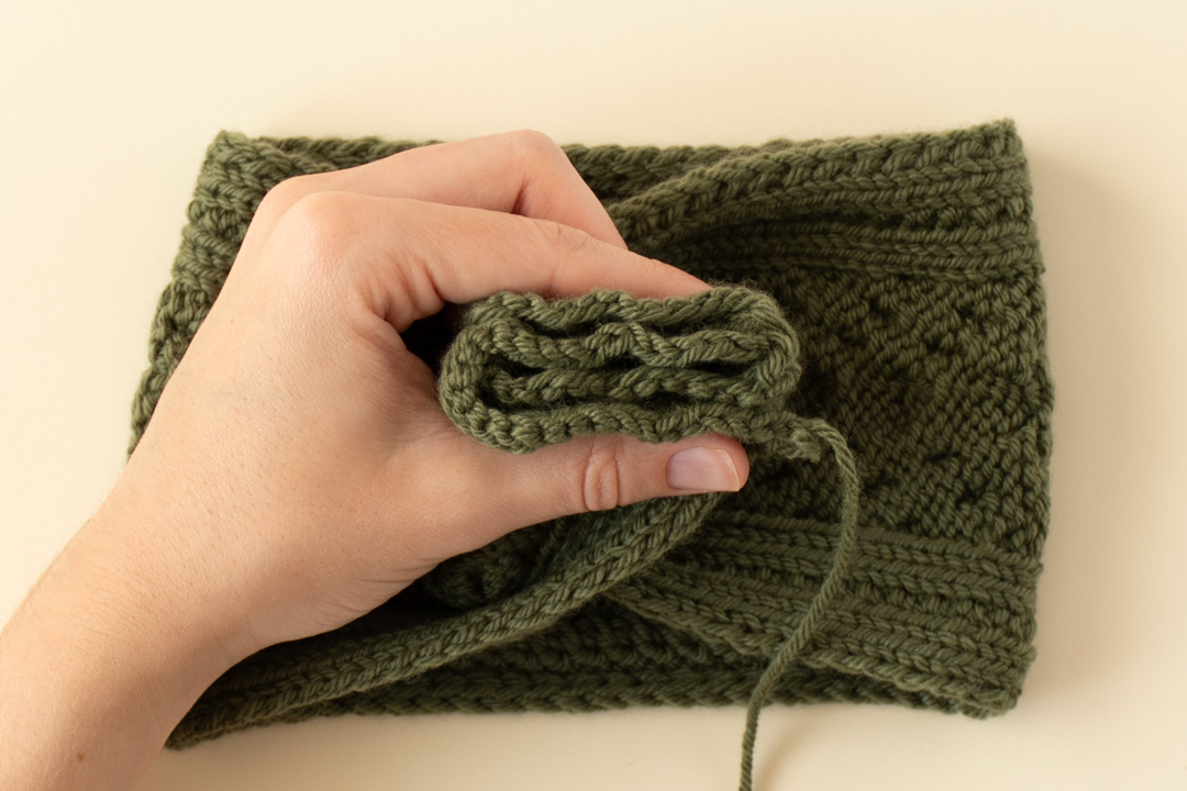 In the Thicket Headband knitting pattern