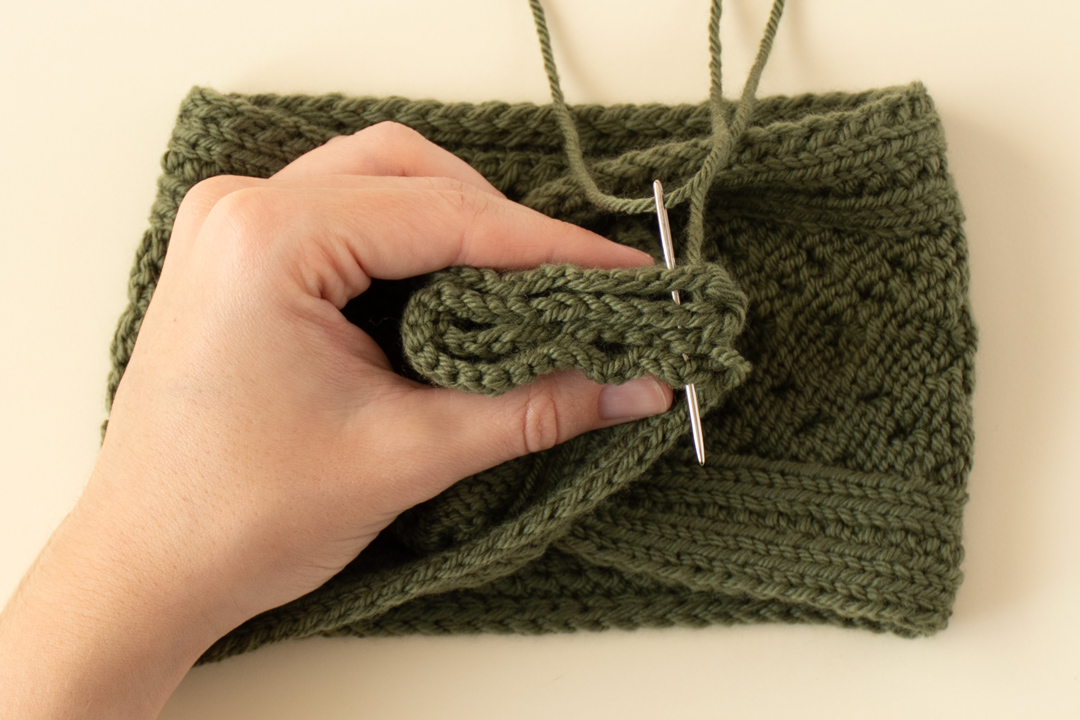 In the Thicket Headband knitting pattern