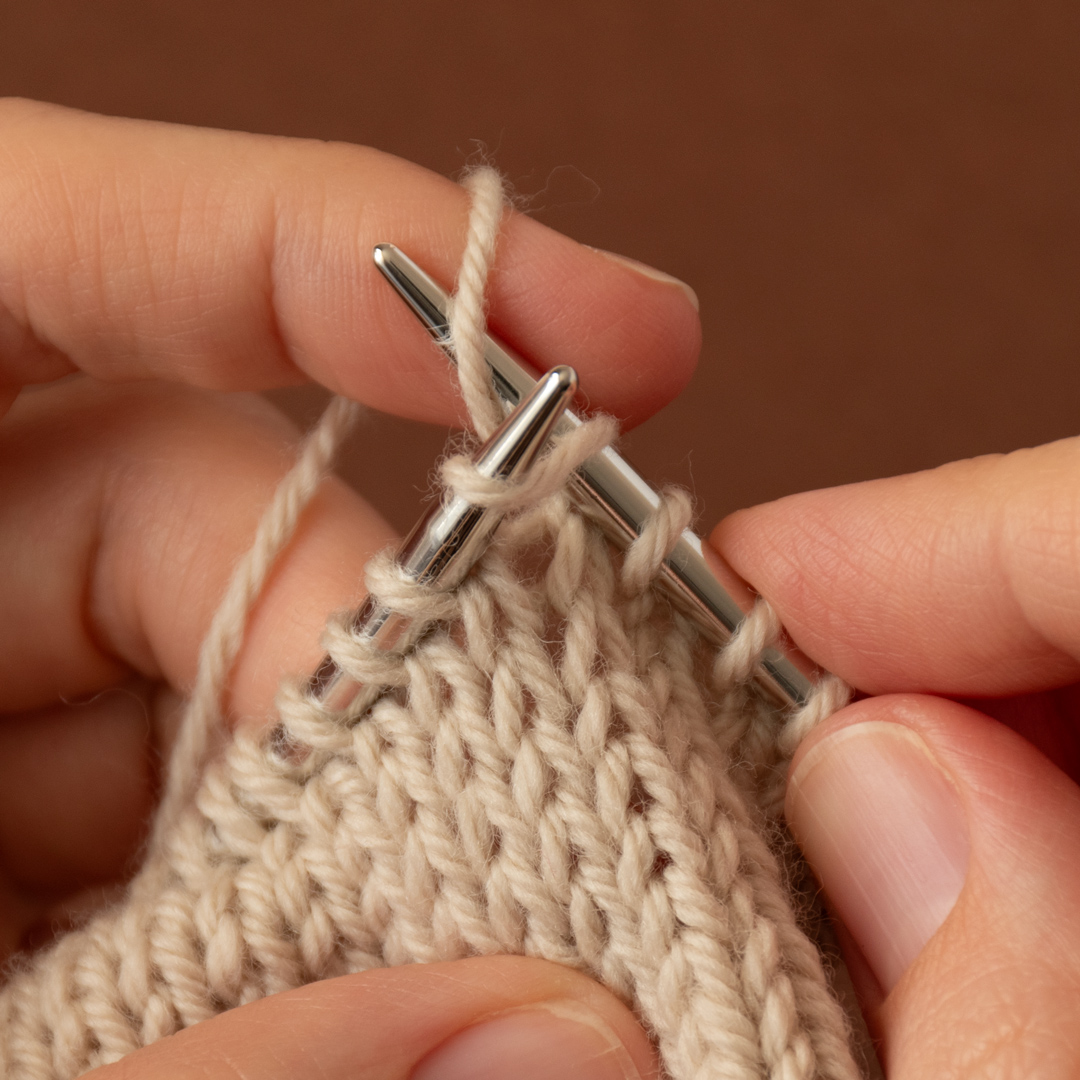 How to knit the knit stitch