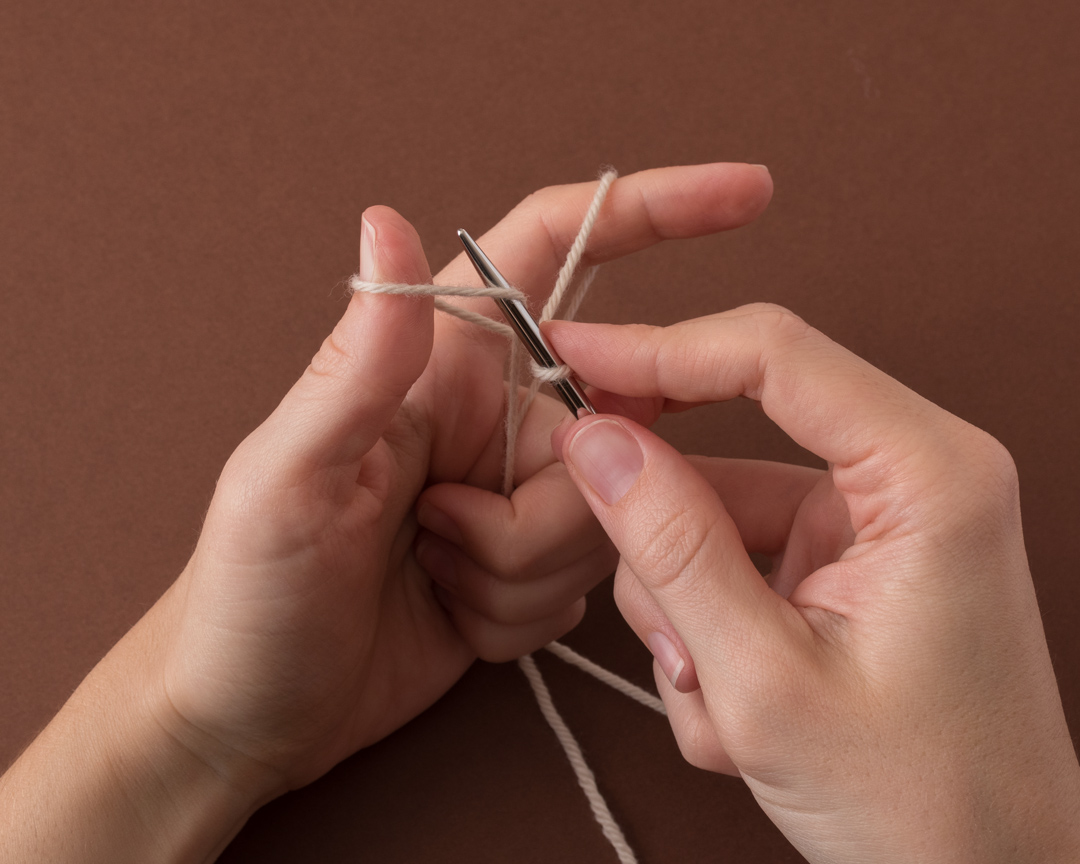 Long-tail cast-on tutorial