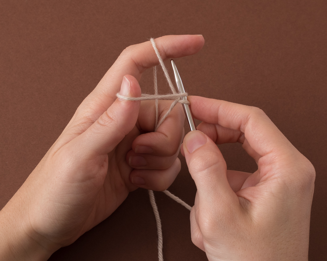 Long-tail cast-on tutorial