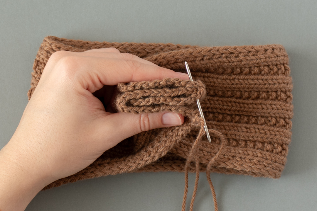 Railroad Headband knitting pattern