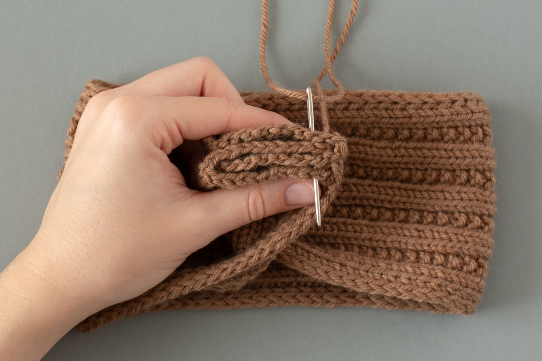 Railroad Headband knitting pattern