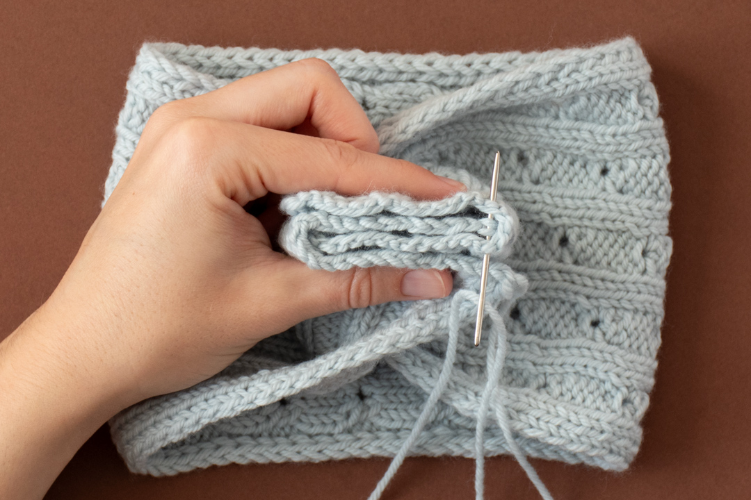 Frosted Window Headband knitting pattern