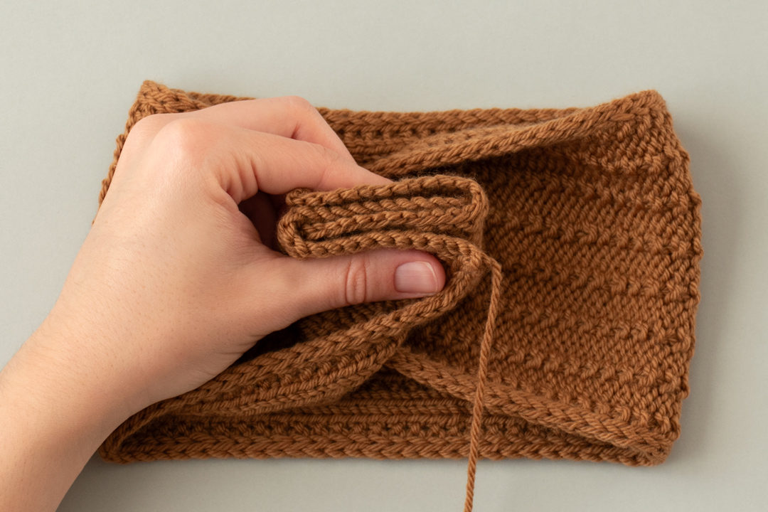 River Pebbles Headband knitting pattern