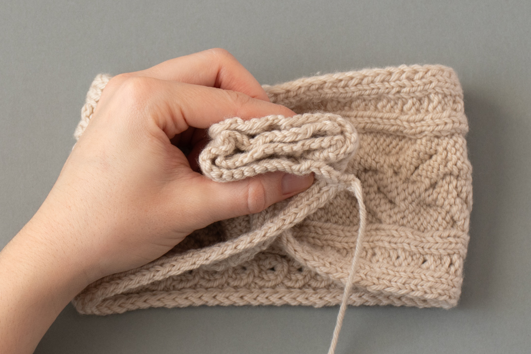 Ancient Sculpture Headband knitting pattern