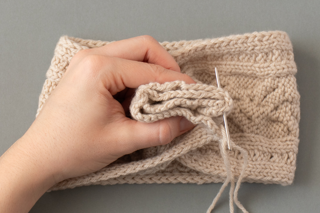 Ancient Sculpture Headband knitting pattern