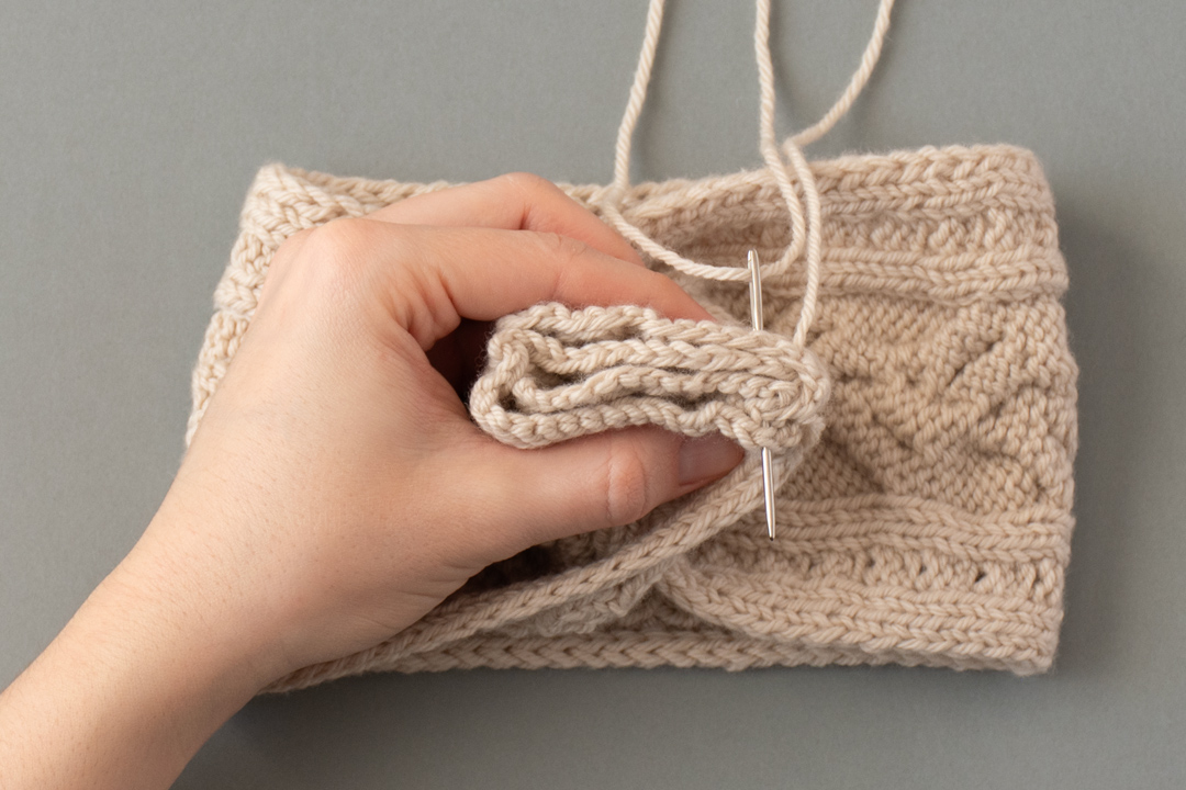 Ancient Sculpture Headband knitting pattern