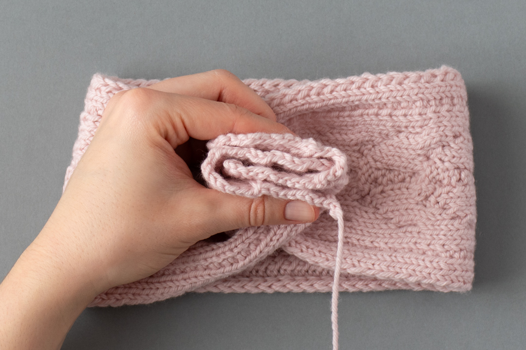 Tender Hearts Headband knitting pattern