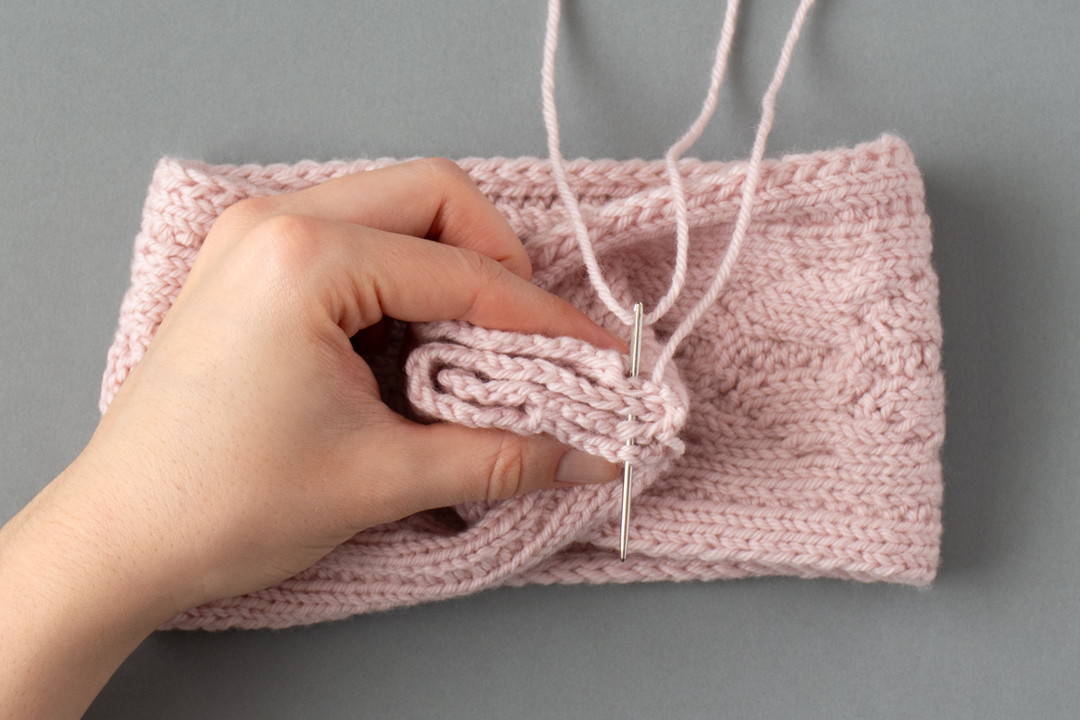 Tender Hearts Headband knitting pattern