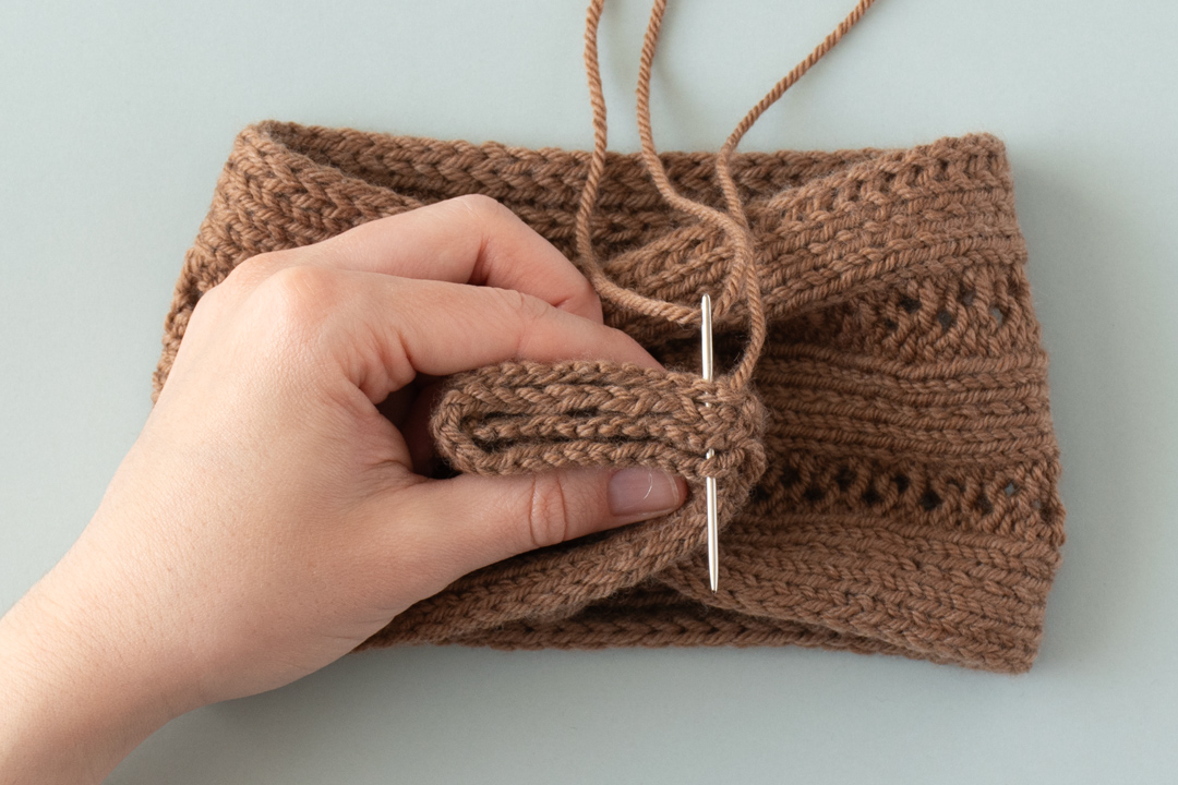 Fall Crown Headband knitting pattern