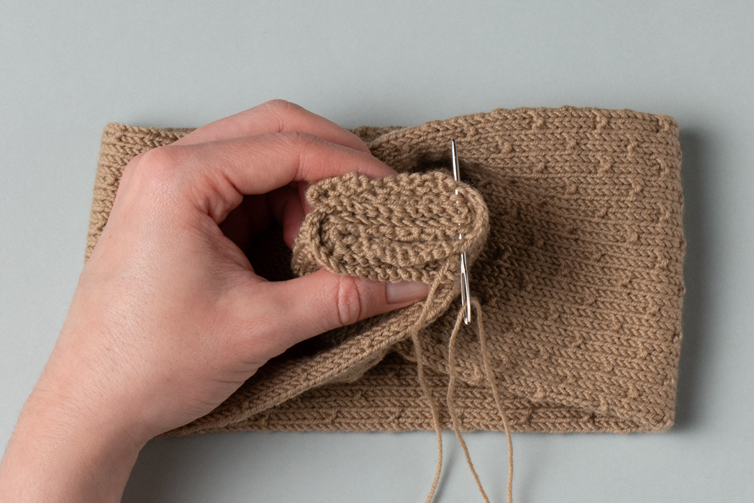 Hues of Gold Headband knitting pattern