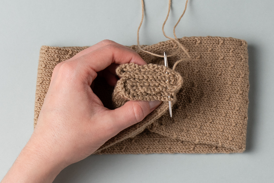 Hues of Gold Headband knitting pattern