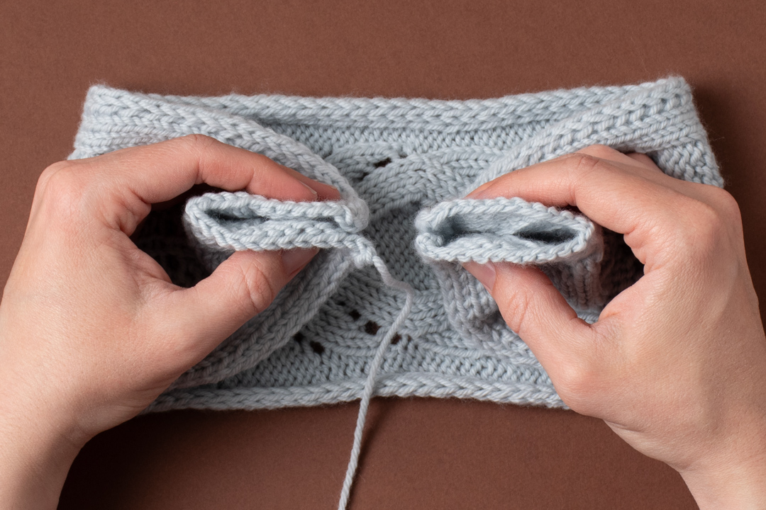 Ice Rink Headband knitting pattern