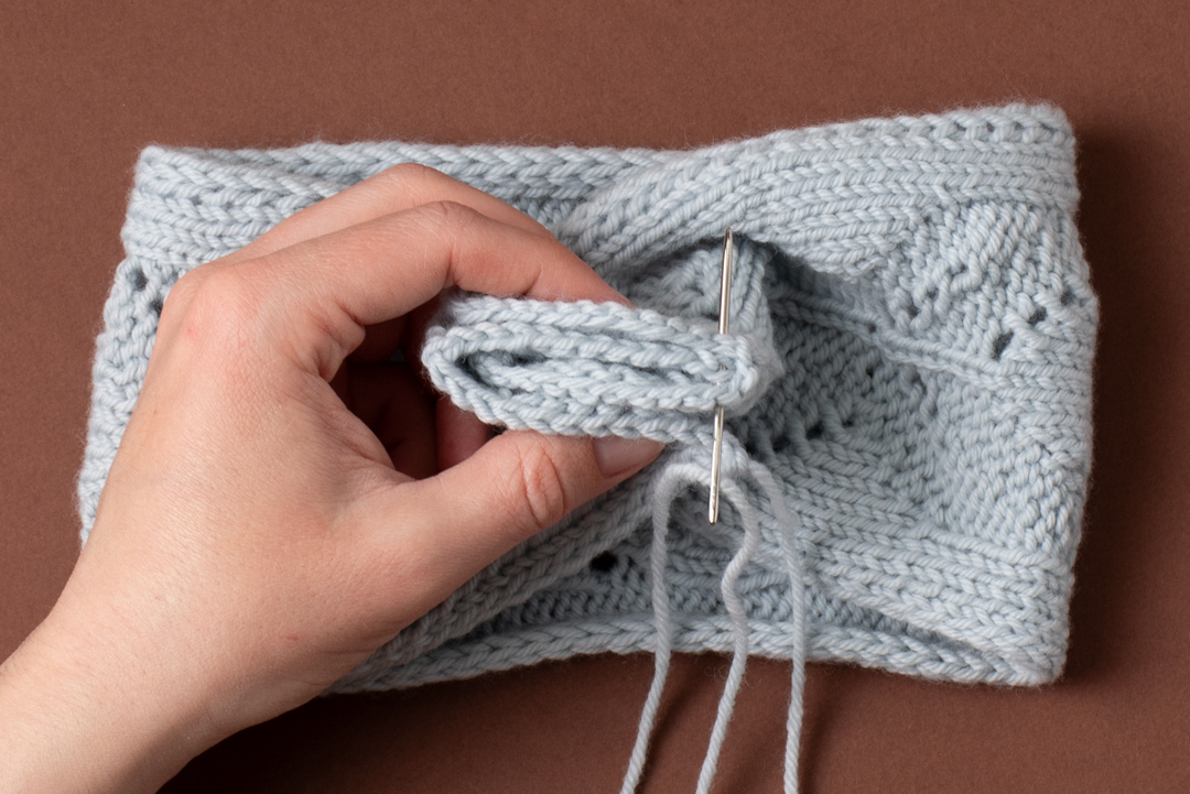 Ice Rink Headband knitting pattern