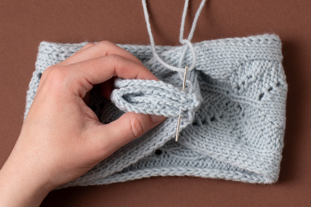 Ice Rink Headband knitting pattern