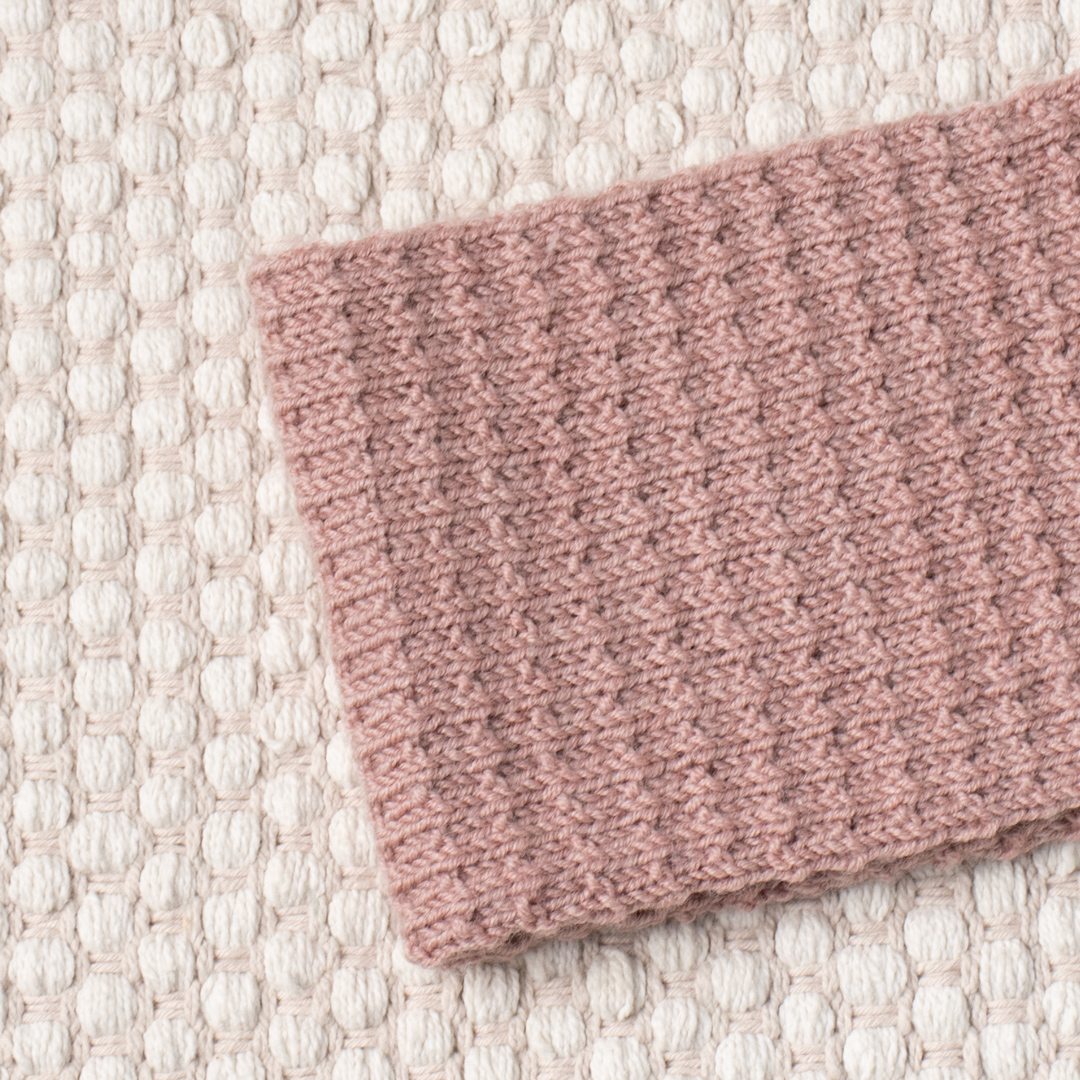 Rose Buds Headband knitting pattern