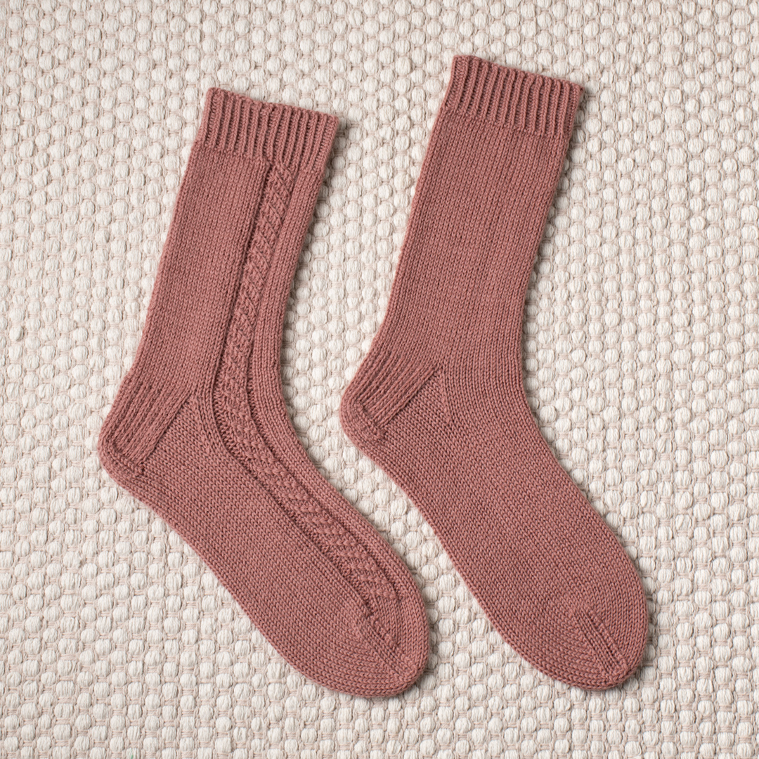Rose Garden Socks knitting pattern
