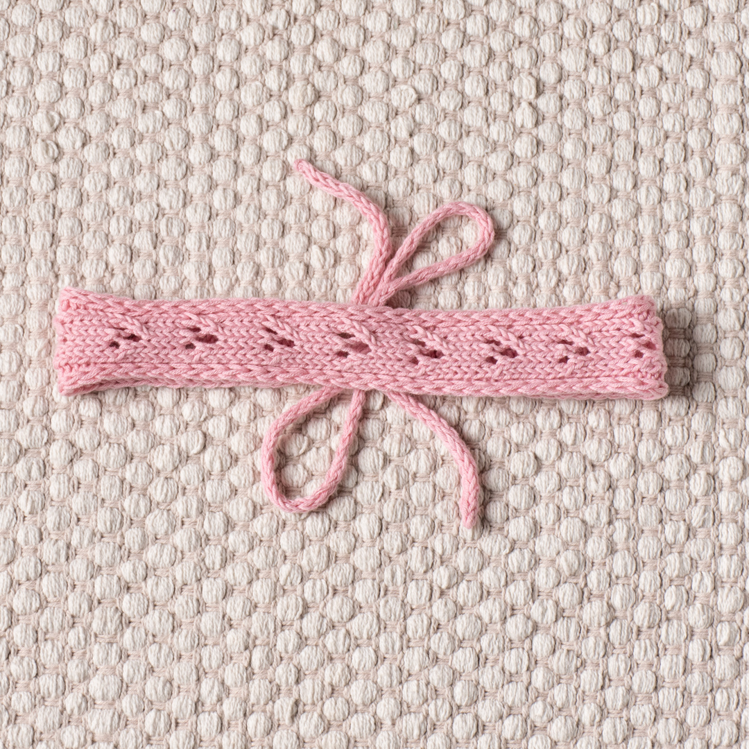 Pink Petals Headband knitting pattern