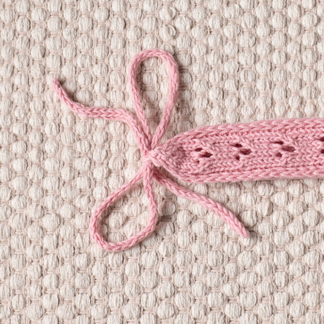 Pink Petals Headband knitting pattern