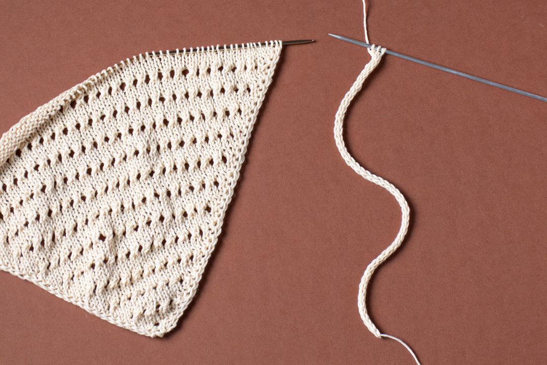 Atmosphere Bandana knitting pattern