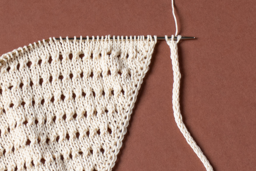 Atmosphere Bandana knitting pattern