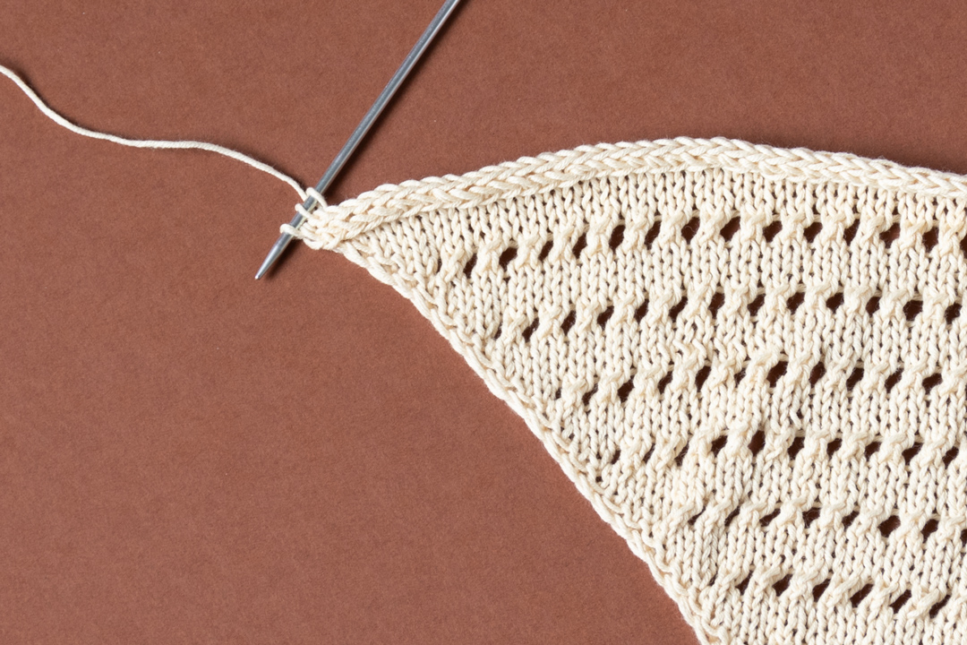 Atmosphere Bandana knitting pattern