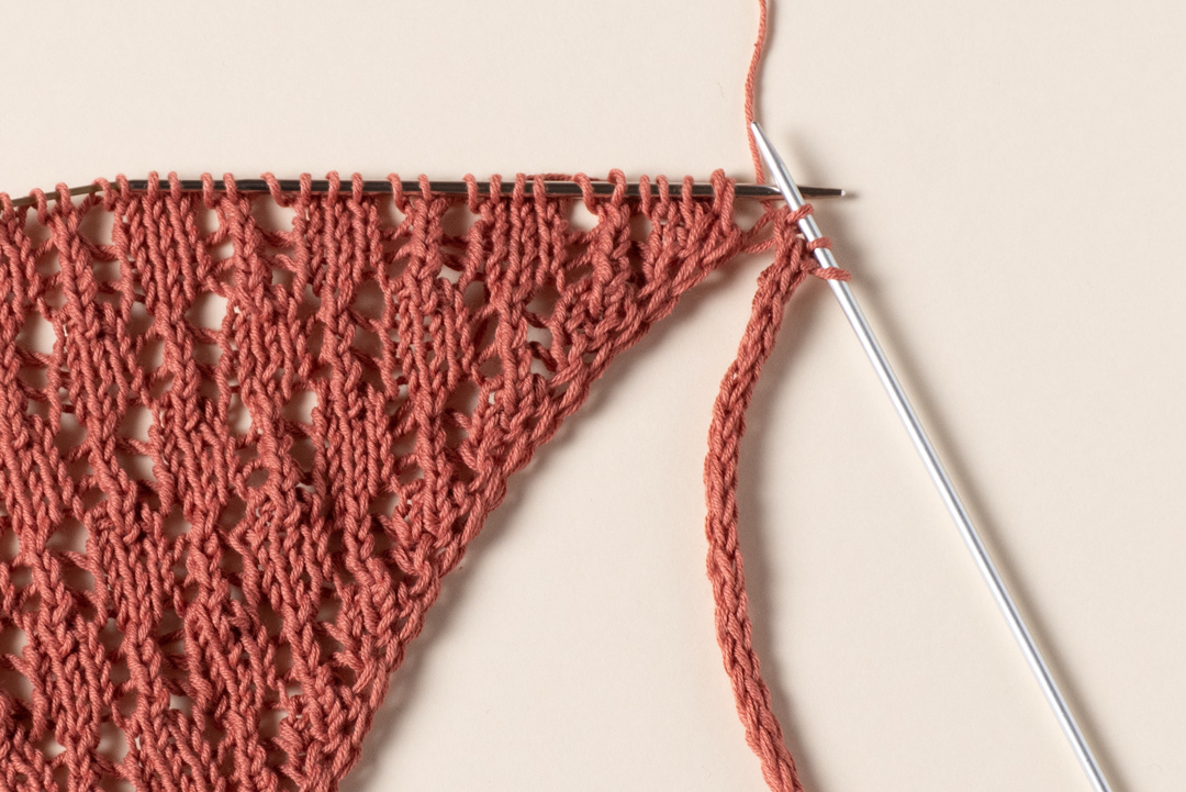 Spice Market Bandana knitting pattern