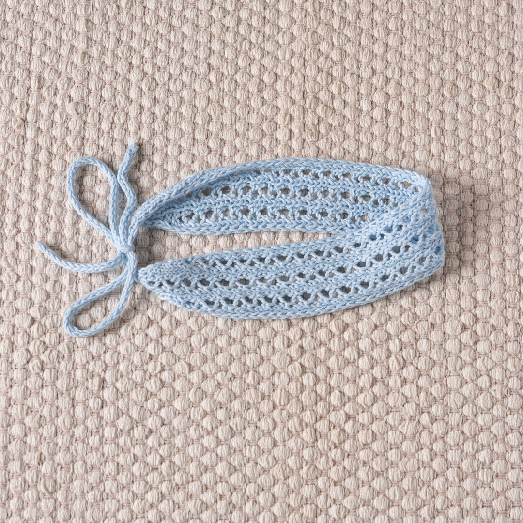 Knitted cotton headband with ties